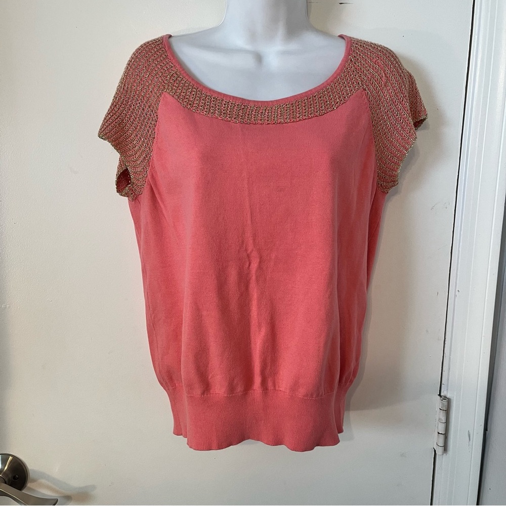 August Silk Knit top women’s small Coral woven crocheted around neck and sleeves